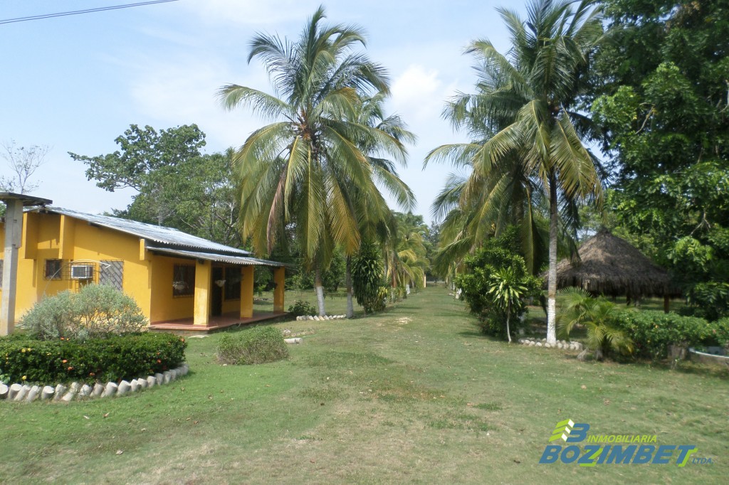 Finca en Arjona Bolivar Inmobiliaria Bozzimbett Arriendos, Ventas y